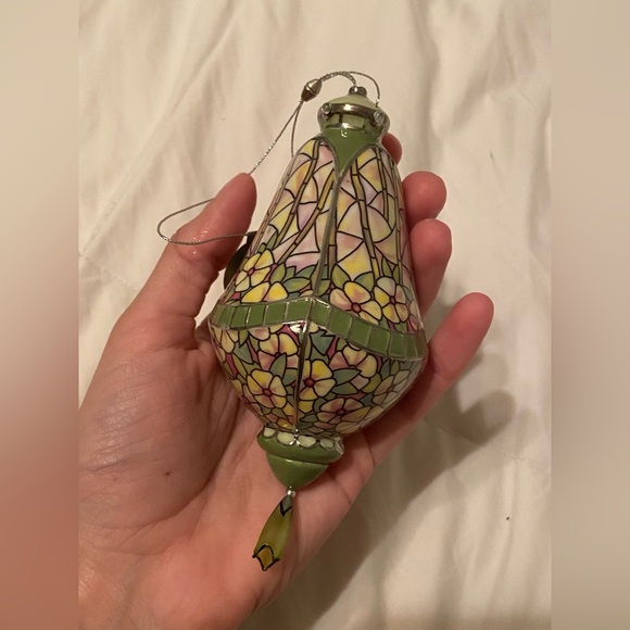 BRADFORD EDITIONS LOUIS TIFFANY HEIRLOOM PORCELAIN 2001 ORNAMENTS (set of 3) - Picture 11 of 14